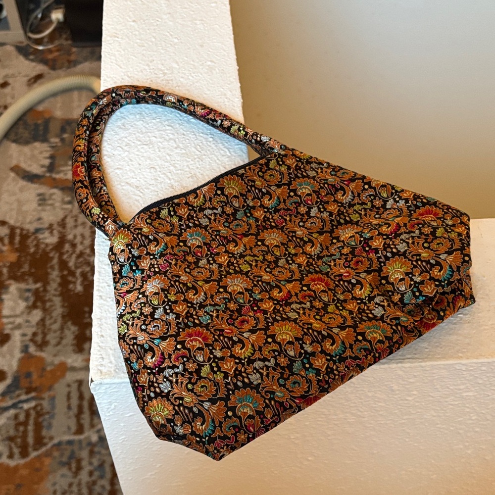 Floral Tapestry Shoulder Bag